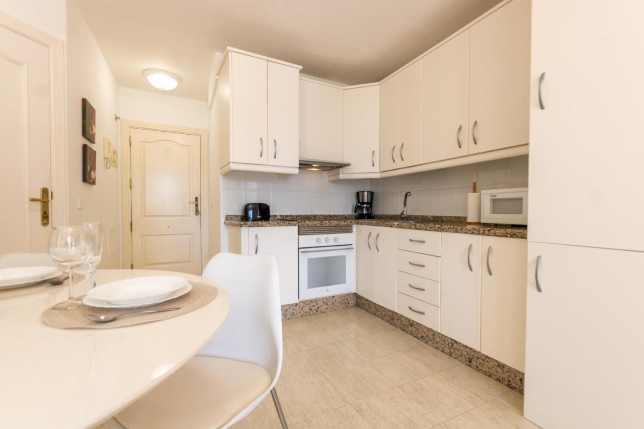 Апартаменти Tijeritas Cool Sea Breeze Лос-Крістіанос Екстер'єр фото
