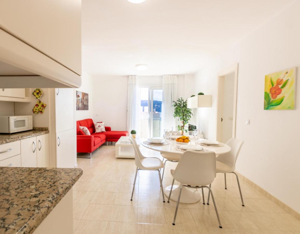 Апартаменти Tijeritas Cool Sea Breeze Лос-Крістіанос Екстер'єр фото